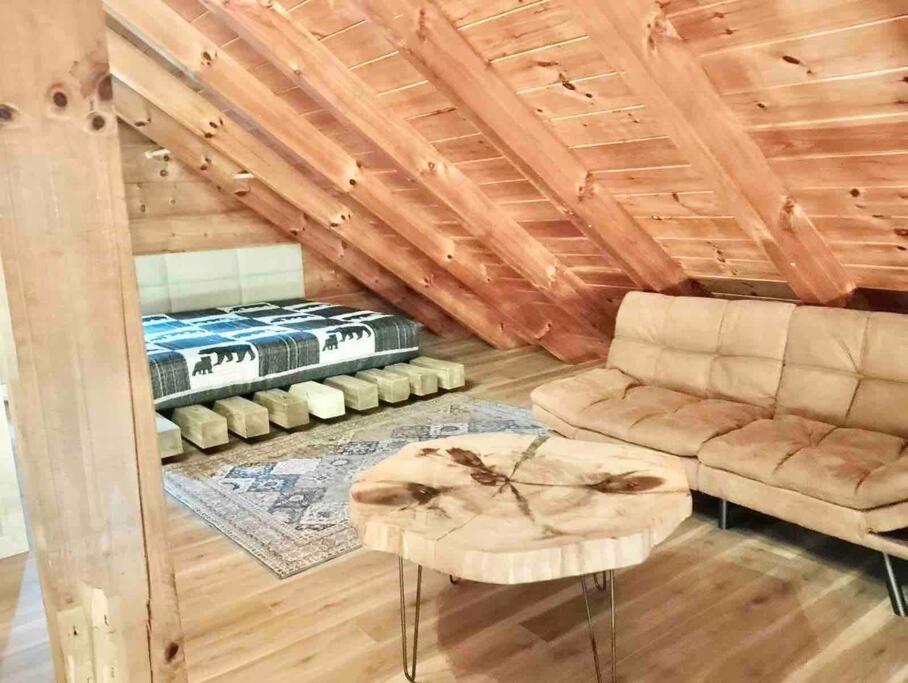 Modern Lake Side Nest• Hotub Fenced Yard King Beds Sevierville Bagian luar foto